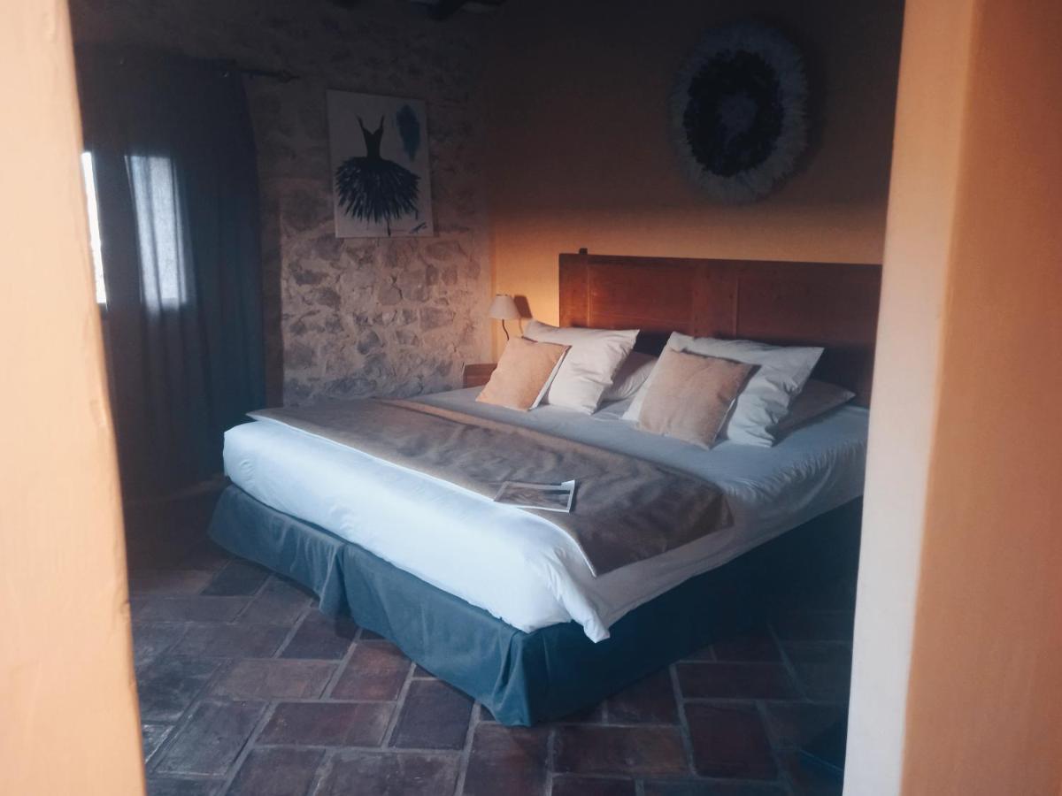 Chambre D'Hotes Face Au Lavoir Méthamis Eksteriør bilde